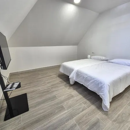 House On Playa De Canteras With Ocean Views Apartmán